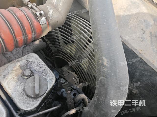 水箱+风扇特写(上车部件) 水箱+风扇特写(上车部件)