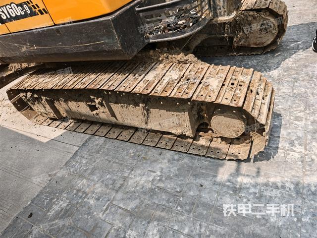 左驅(qū)動輪(行走機構(gòu)) 左驅(qū)動輪(行走機構(gòu))