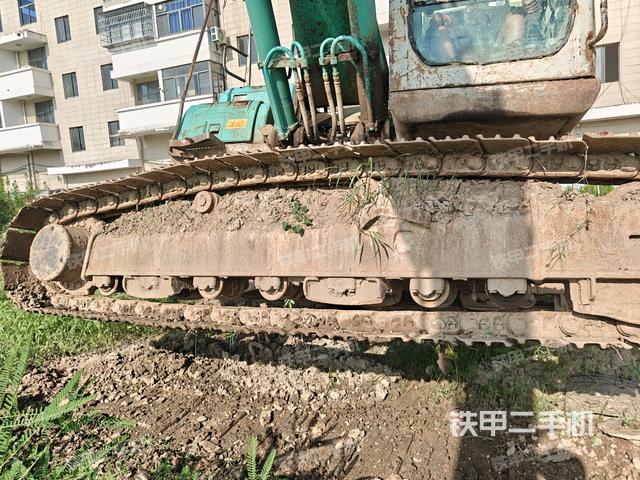 右托链轮+链筋(行走机构) 右托链轮+链筋(行走机构)