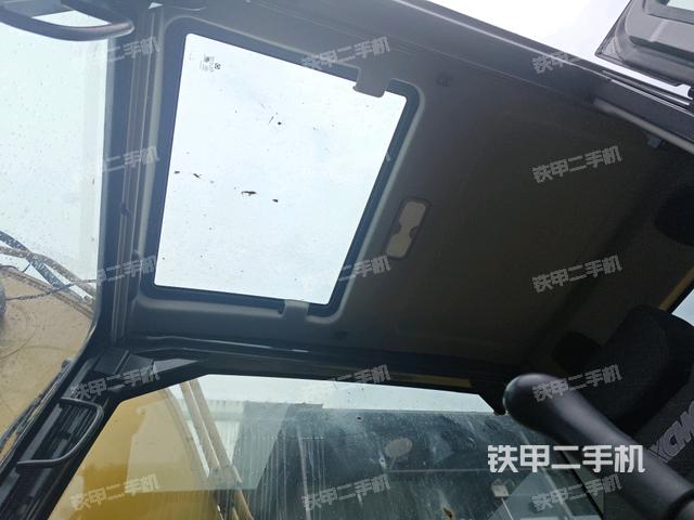 頂棚整體(駕駛室部分) 頂棚整體(駕駛室部分)