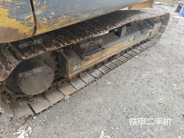 左側(cè)履帶整體?(行走機構(gòu)) 左側(cè)履帶整體?(行走機構(gòu))