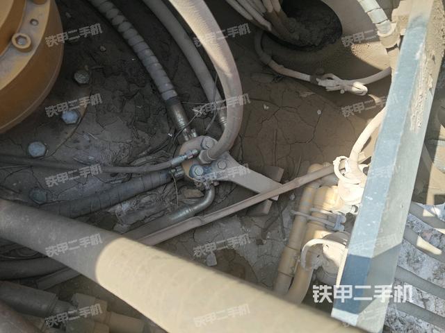 中央回轉(zhuǎn)接頭特寫(上車部件) 中央回轉(zhuǎn)接頭特寫(上車部件)