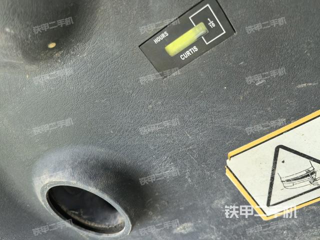 小时表(驾驶室部分) 小时表(驾驶室部分)