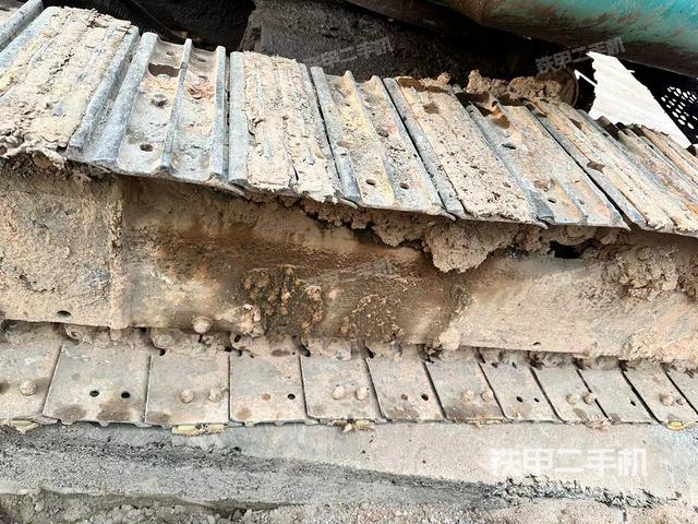 单侧履带整体（整机外观）