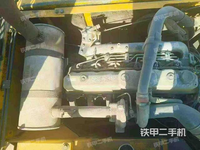 發(fā)動機整體俯視(整機外觀) 發(fā)動機整體俯視(整機外觀)
