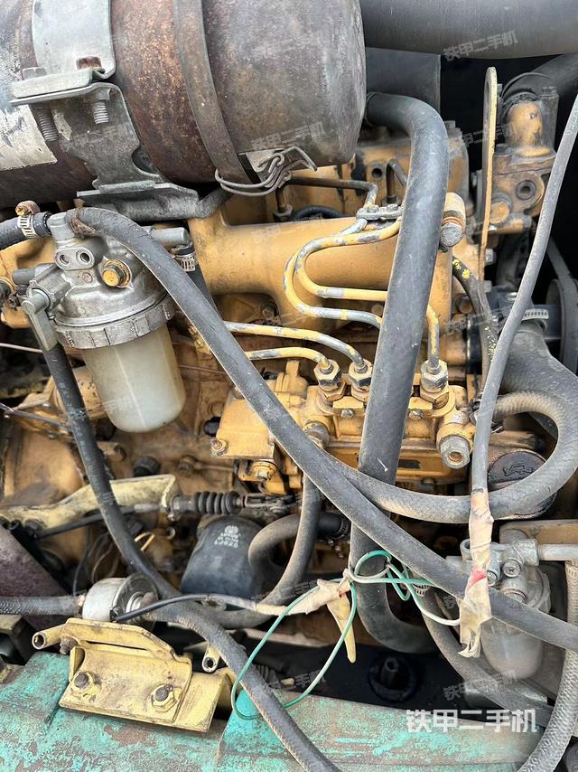 发动机整体俯视（整机外观）