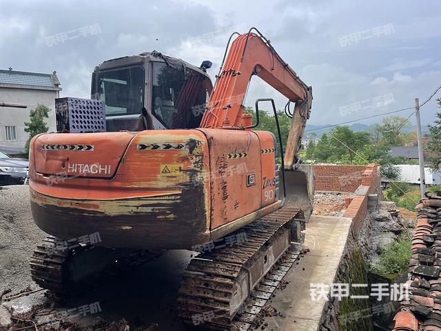 整机右后45°(整机外观) 整机右后45°(整机外观)