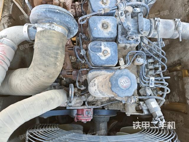 發(fā)動機室(上車部件) 發(fā)動機室(上車部件)