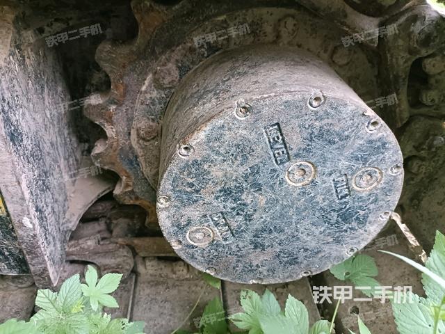 左驅(qū)動(dòng)輪(行走機(jī)構(gòu)) 左驅(qū)動(dòng)輪(行走機(jī)構(gòu))