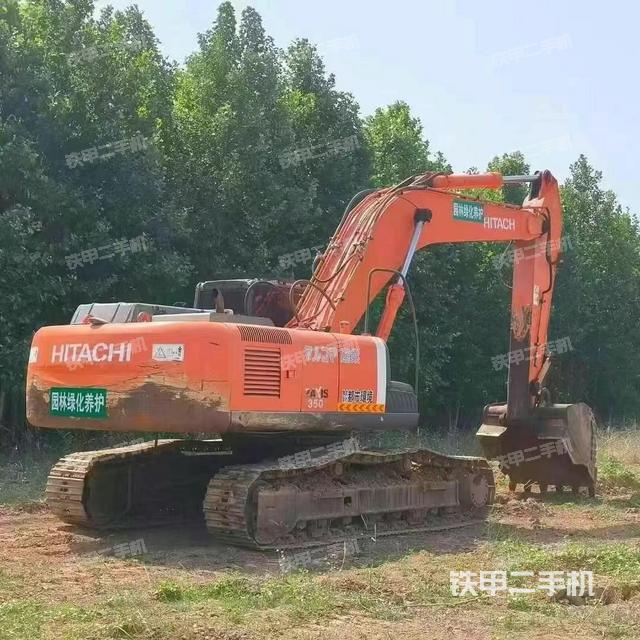 整機(jī)右后45°(整機(jī)外觀) 整機(jī)右后45°(整機(jī)外觀)