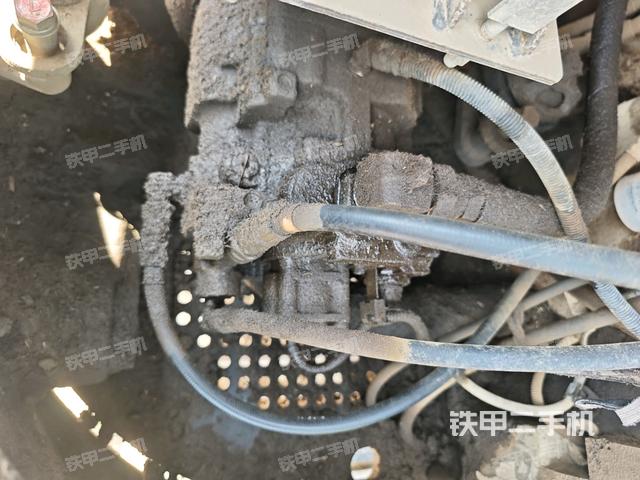 液压泵室(大件舱室) 液压泵室(大件舱室)