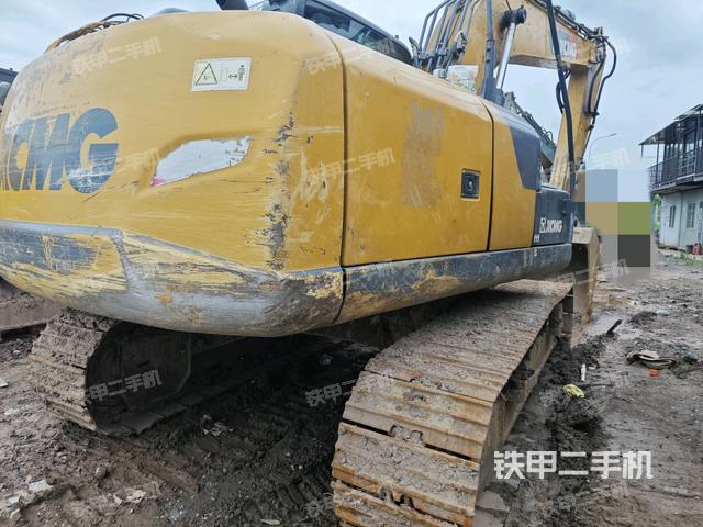 右后45(整机外观) 右后45(整机外观)