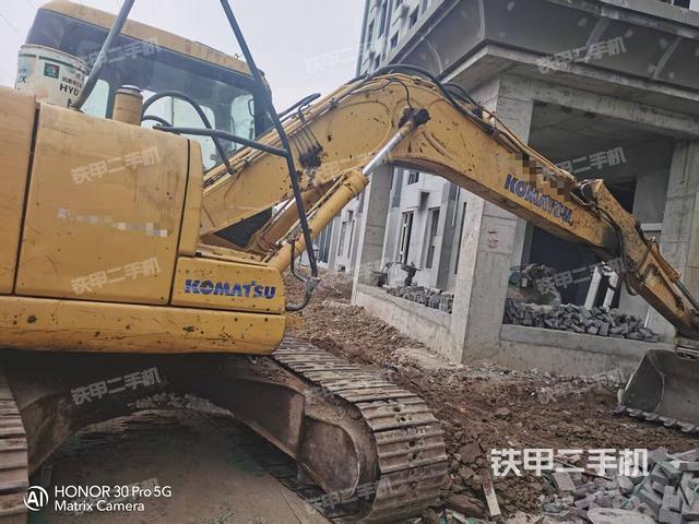 整机右后45°(整机外观) 整机右后45°(整机外观)