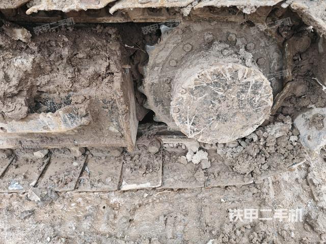 右驅(qū)動(dòng)輪(行走機(jī)構(gòu)) 右驅(qū)動(dòng)輪(行走機(jī)構(gòu))