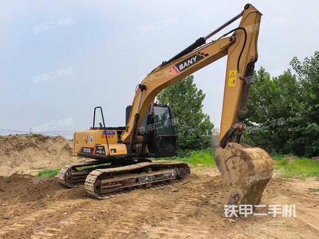 整機右后45°(整機外觀) 整機右后45°(整機外觀)