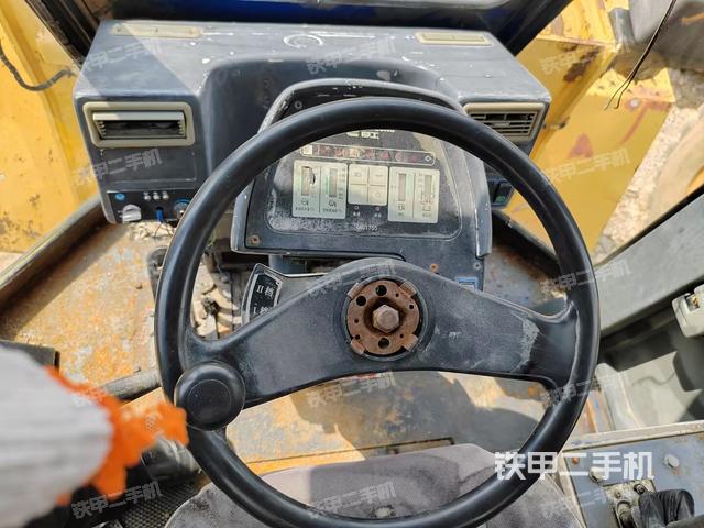 驾驶室操作台（整机外观及大件）