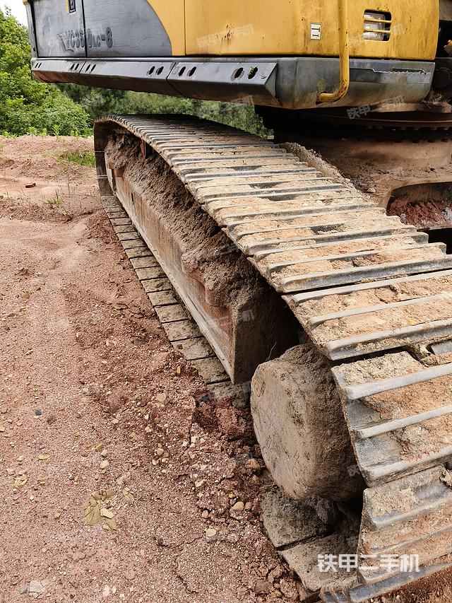 单侧履带整体（整机外观）