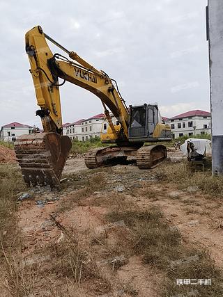 玉柴YC360LC-8挖掘机实拍图片