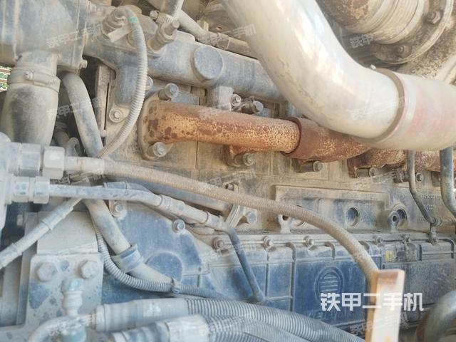 发动机左侧（整机外观及大件）