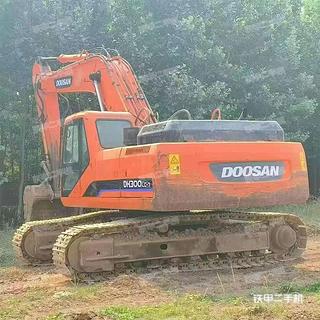 斗山DH300LC-7挖掘机实拍图片