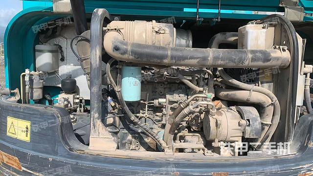 发动机整体俯视（整机外观）