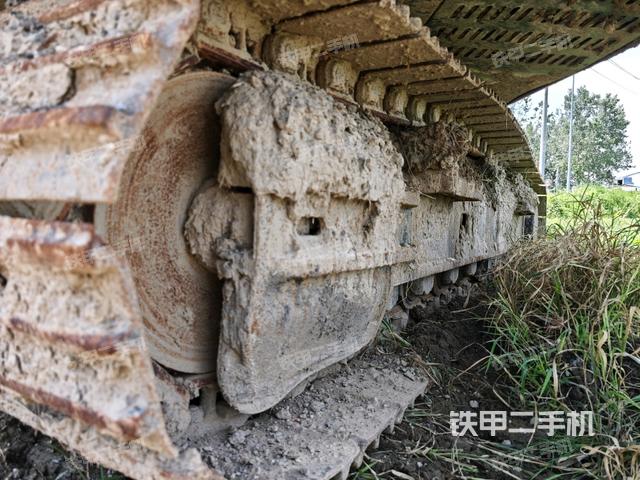 右侧行走马达盖板(行走机构) 右侧行走马达盖板(行走机构)