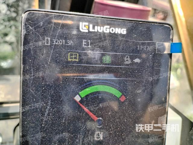 小時(shí)表(駕駛室部分) 小時(shí)表(駕駛室部分)