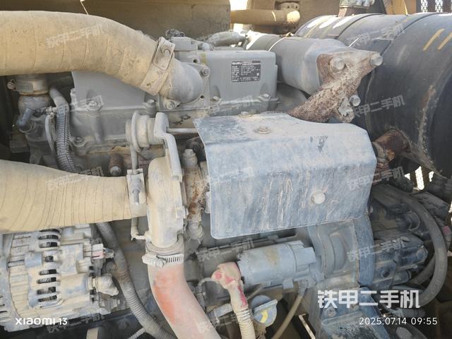 发动机整体俯视(整机外观) 发动机整体俯视(整机外观)