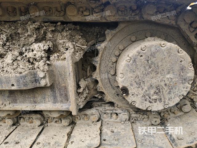 左驱动轮（行走机构）