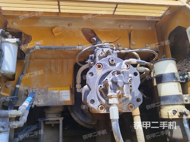液壓泵斜45?左(大件艙室) 液壓泵斜45?左(大件艙室)