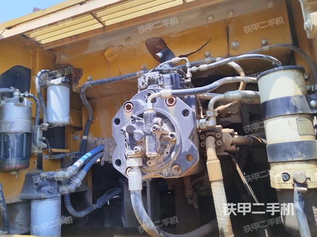 液壓泵室(大件艙室) 液壓泵室(大件艙室)