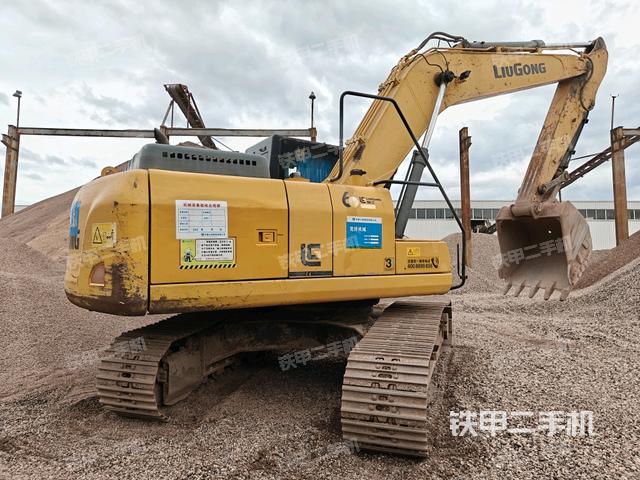 右后45(整機外觀) 右后45(整機外觀)