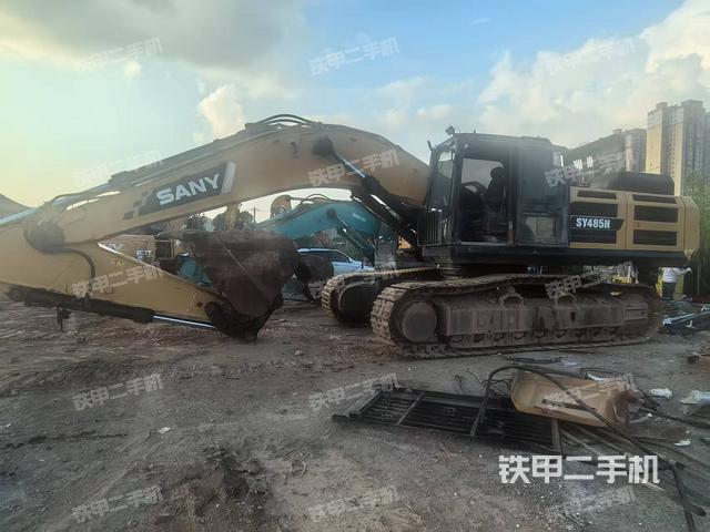 三一重工SY485H挖掘機(jī)