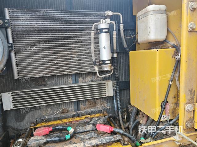 散熱器室(大件艙室) 散熱器室(大件艙室)