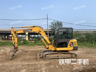 雷沃重工FR60E挖掘机实拍图片