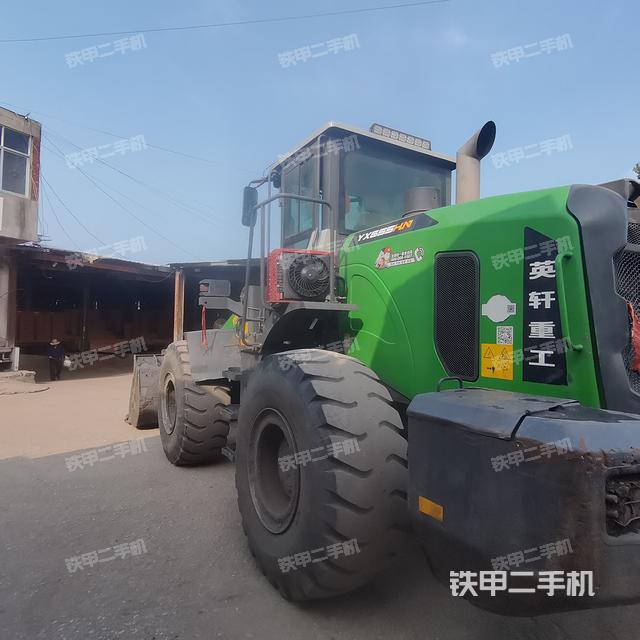 工作裝置整體(整機(jī)外觀及大件) 工作裝置整體(整機(jī)外觀及大件)