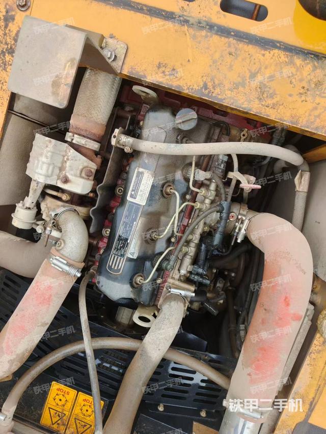 发动机整体俯视（整机外观）