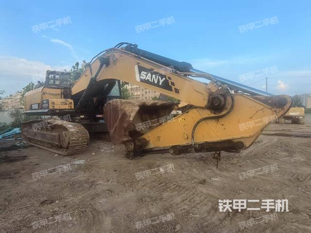 右前45(整機(jī)外觀) 右前45(整機(jī)外觀)