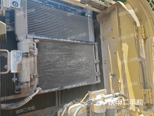 散熱器室(大件艙室) 散熱器室(大件艙室)