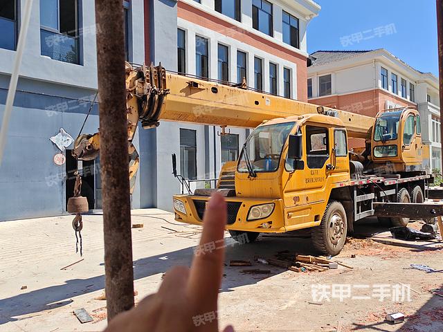 徐工XZJ5267JQZ20B起重機(jī)