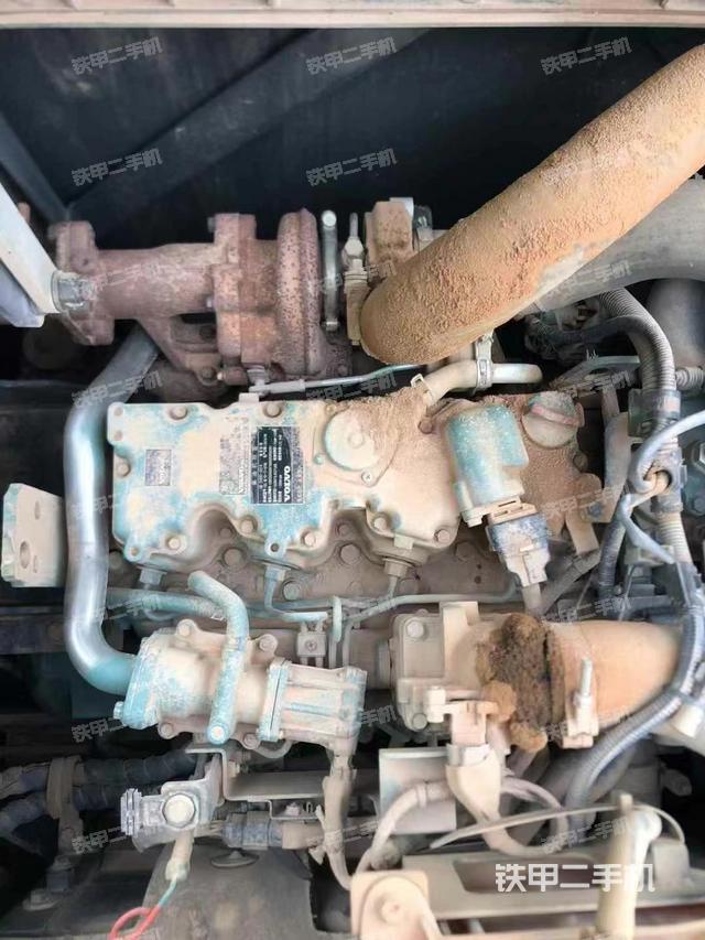 发动机整体俯视(整机外观) 发动机整体俯视(整机外观)