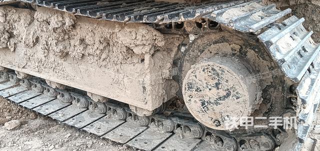 单侧履带整体（整机外观）