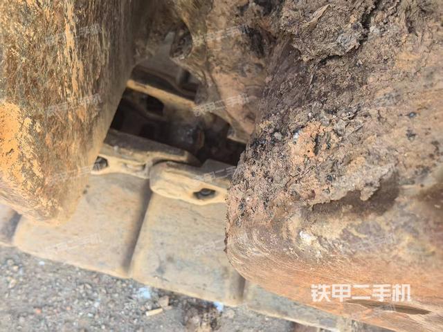左驅(qū)動(dòng)輪(行走機(jī)構(gòu)) 左驅(qū)動(dòng)輪(行走機(jī)構(gòu))