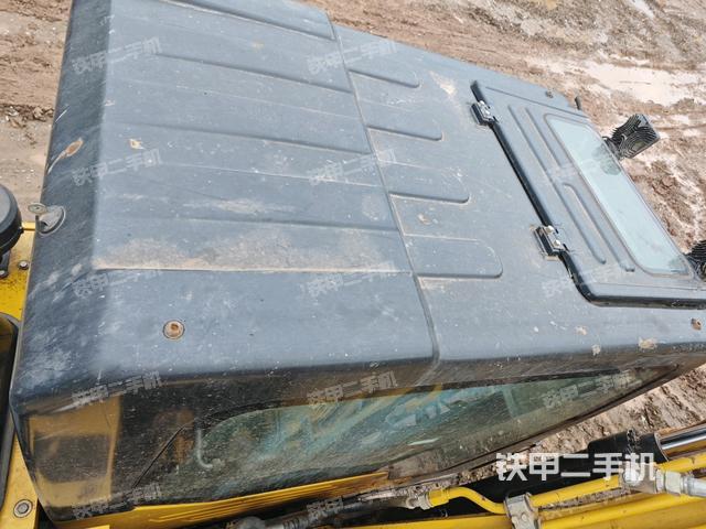 駕駛室頂部俯視(上車部件) 駕駛室頂部俯視(上車部件)