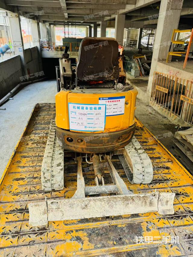 整機右后45°（整機外觀）