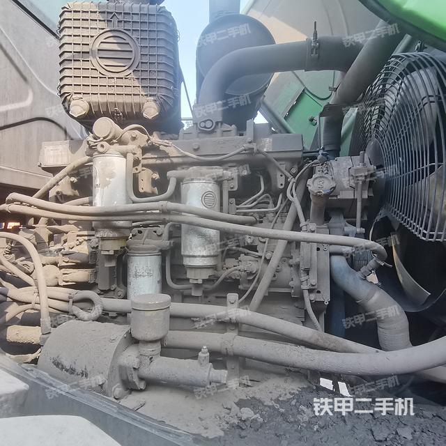 發(fā)動(dòng)機(jī)左側(cè)(整機(jī)外觀及大件) 發(fā)動(dòng)機(jī)左側(cè)(整機(jī)外觀及大件)