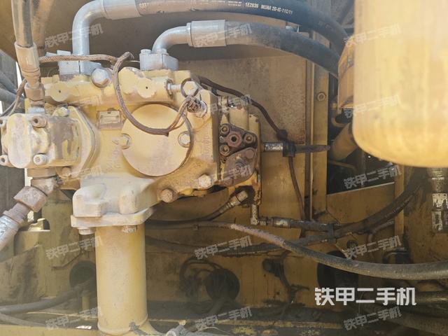 液壓泵室(大件艙室) 液壓泵室(大件艙室)