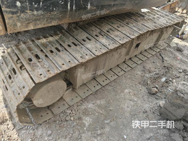 左托鏈輪和鏈筋(行走機(jī)構(gòu)) 左托鏈輪和鏈筋(行走機(jī)構(gòu))