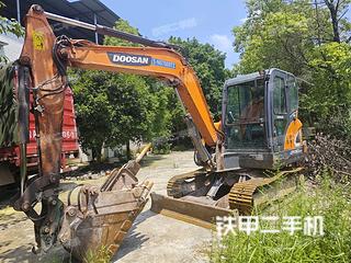 斗山DX60E-9CN挖掘机实拍图片