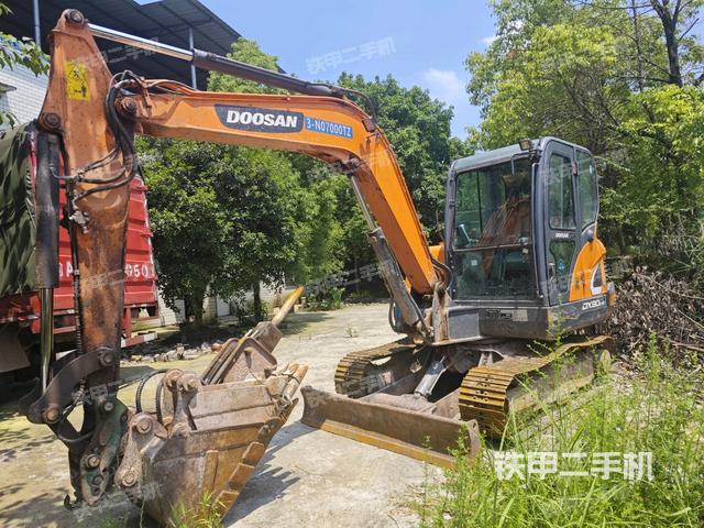 斗山DX60E-9CN挖掘機